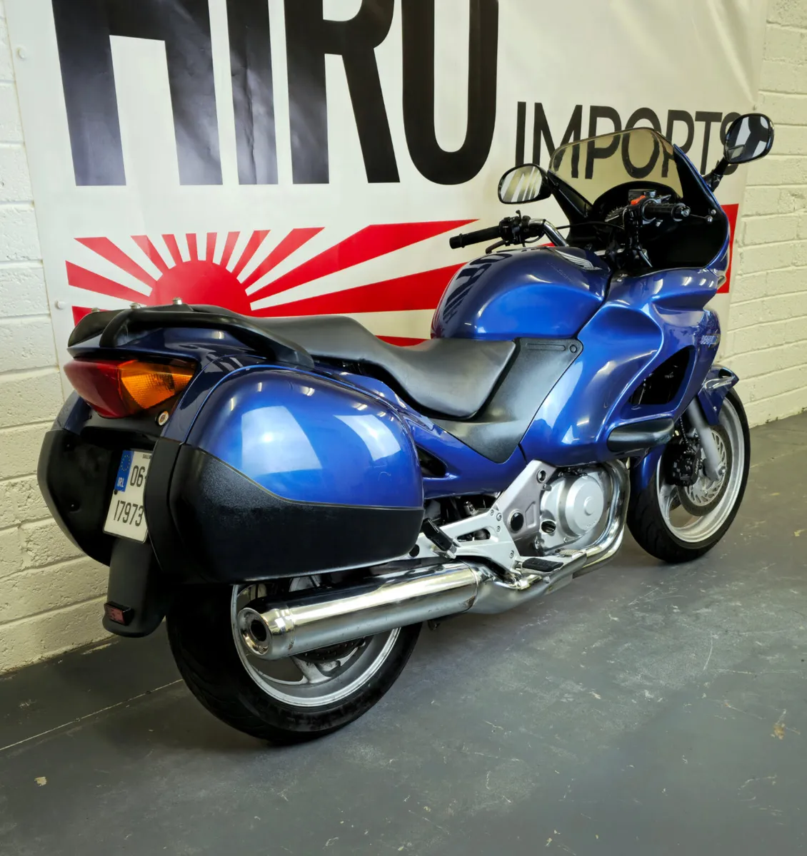 2006 Honda Deauville 650 NT650V - Image 2