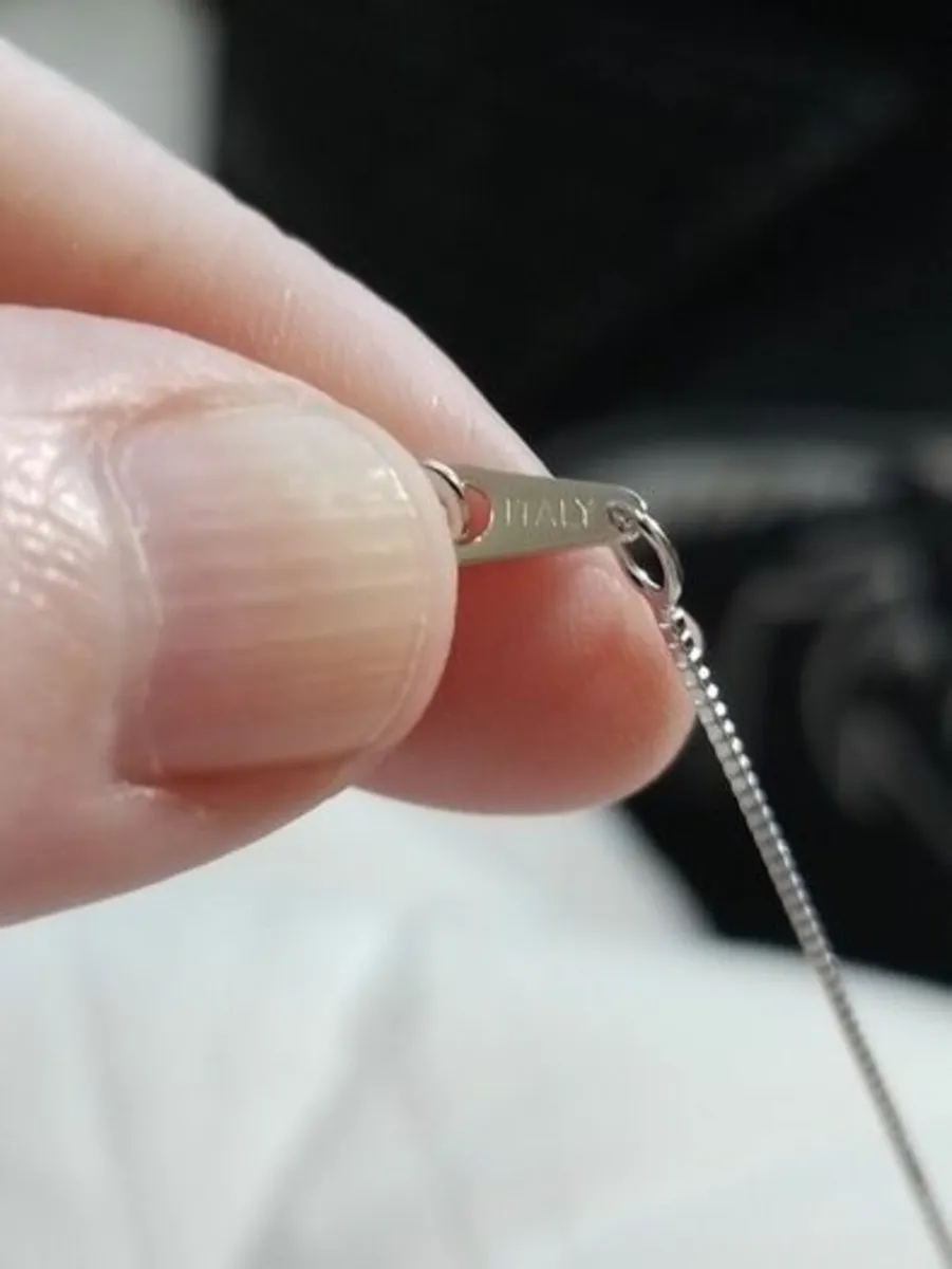 Sterling Silver Chains Brand New - Image 4