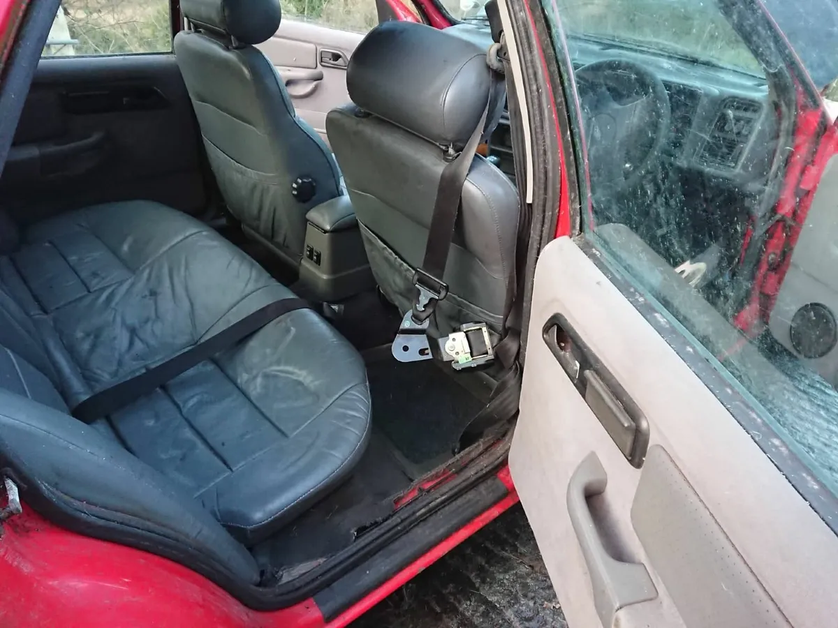 1990 Ford sierra Xr4x4 - Image 3