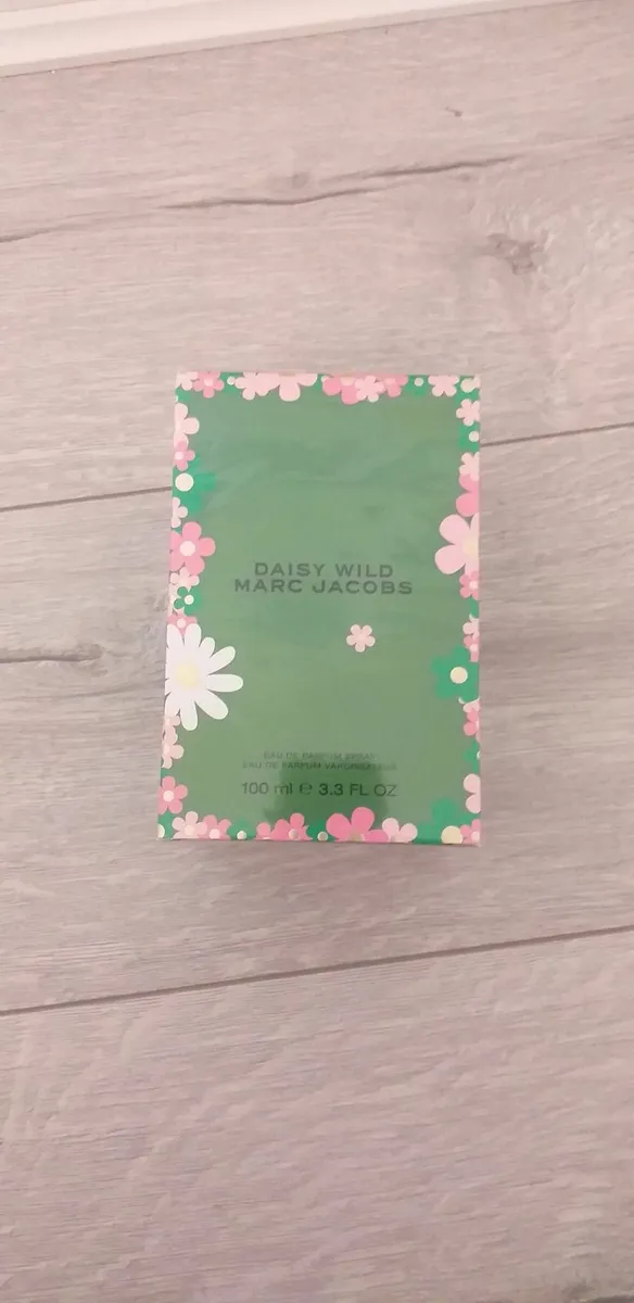 Marc Jacobs daisy wild perfume new - Image 4