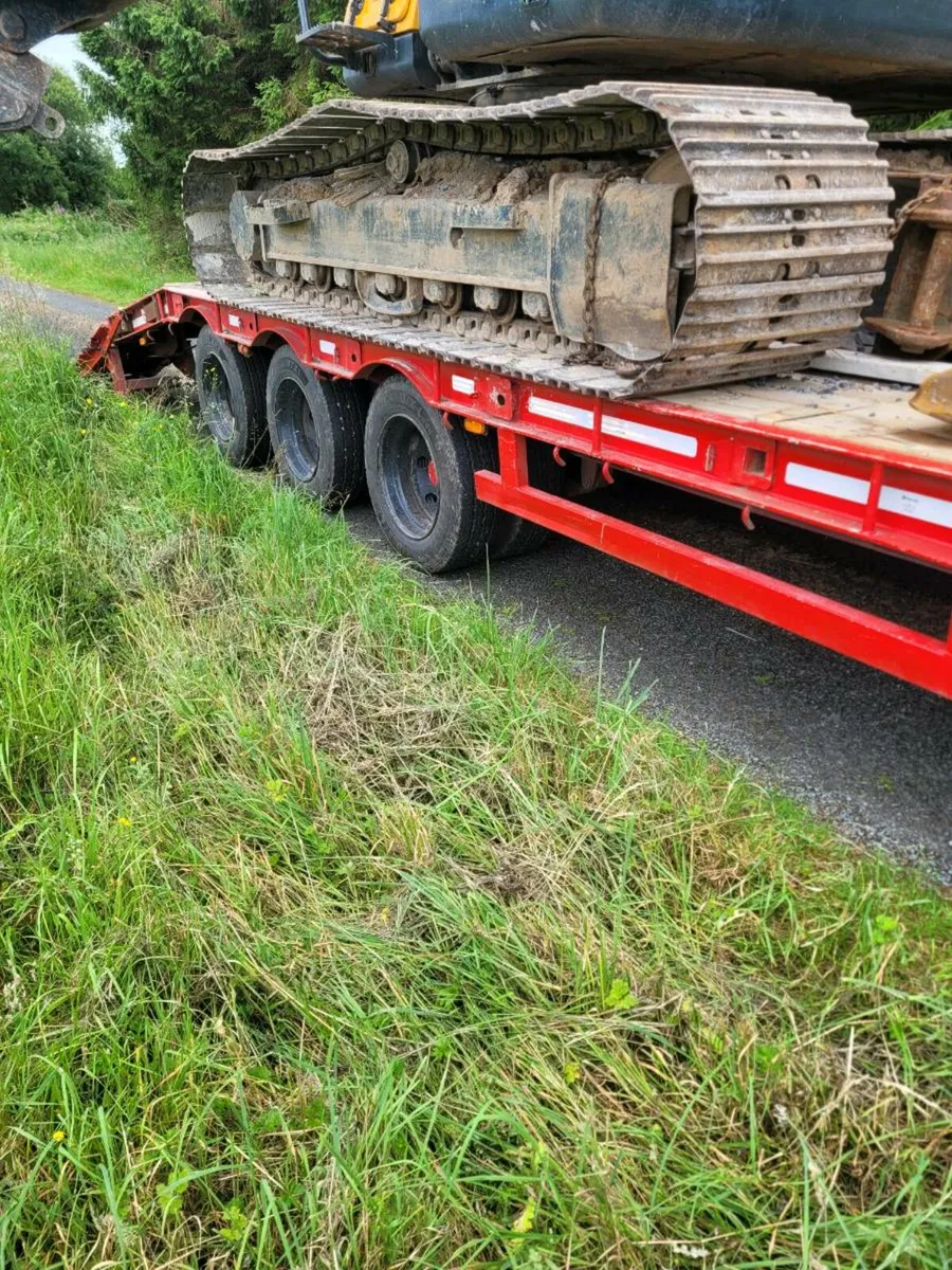 Mccauley tri lowloader - Image 1