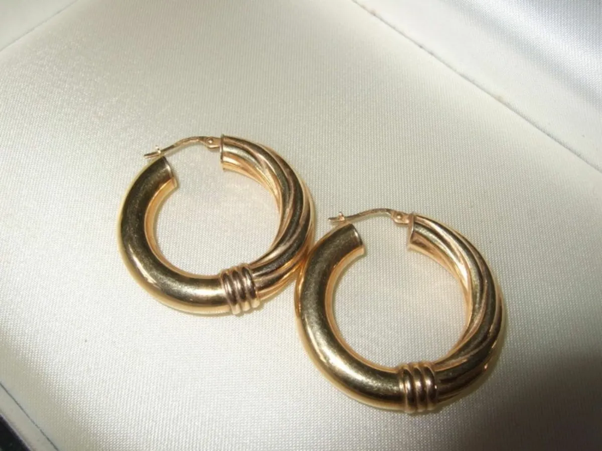 Vintage 9ct Gold Hallmarked Hoops - Image 3