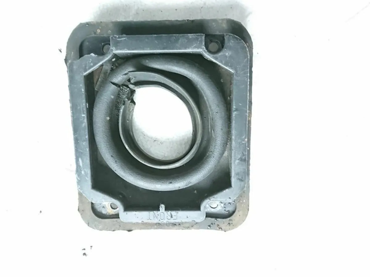 Ford Sierra & various ford parts - Image 4