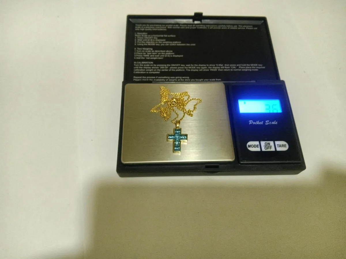 9ct gold acua marine cross on 9ct chain - Image 3