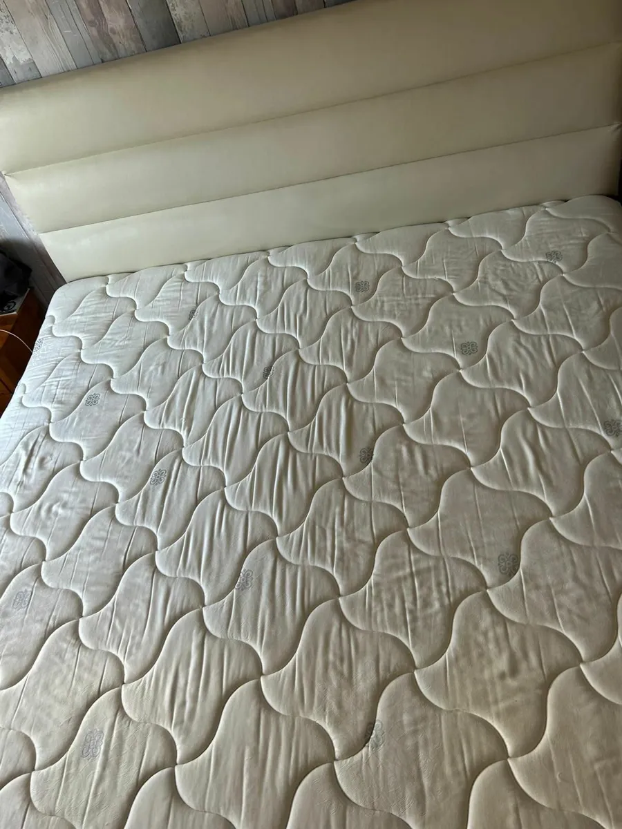 Mattress 6ft - Image 1
