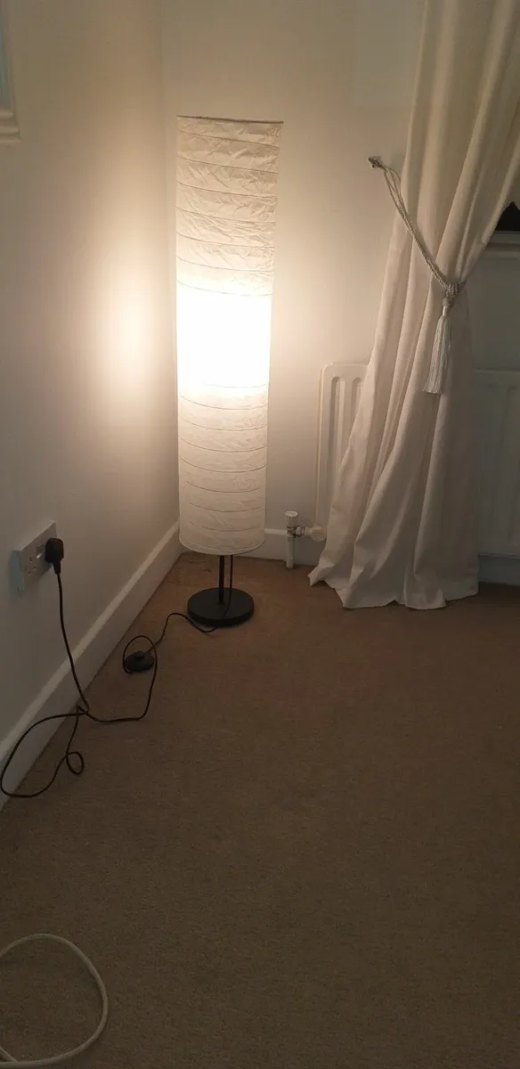 Floor lamp - Image 1