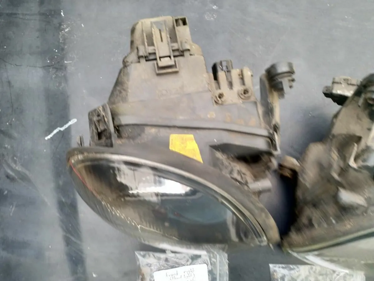 Ford Scorpio Granada Headlights - Image 2