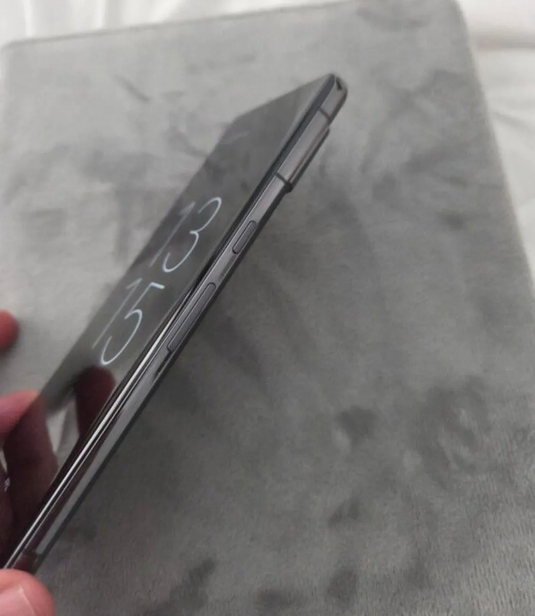 Pixel 7 pro like brand new - Image 2