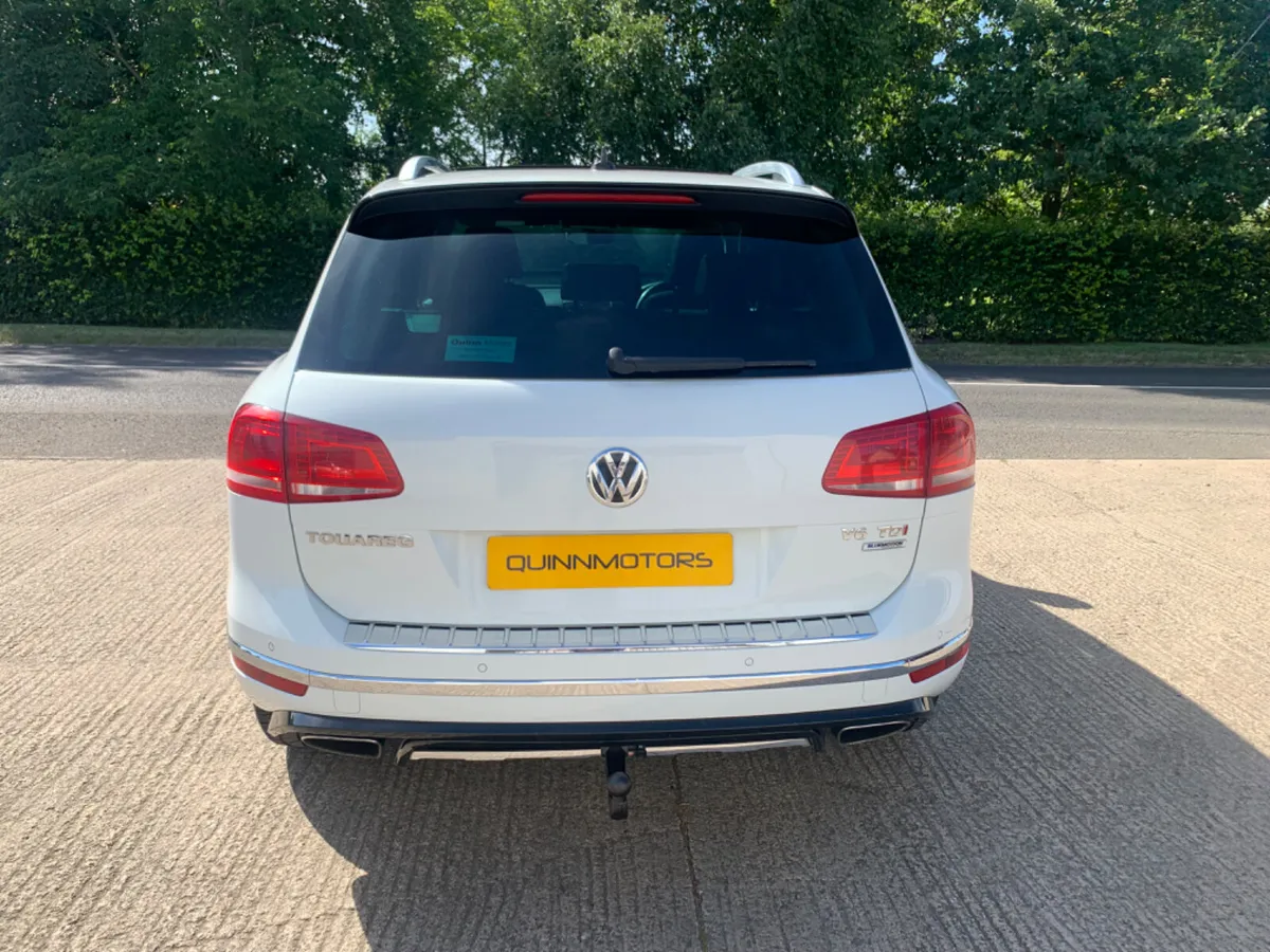 2016 VW TOUAREG R LINE 3.0 V6 TDI 262 4 MOTION - Image 4