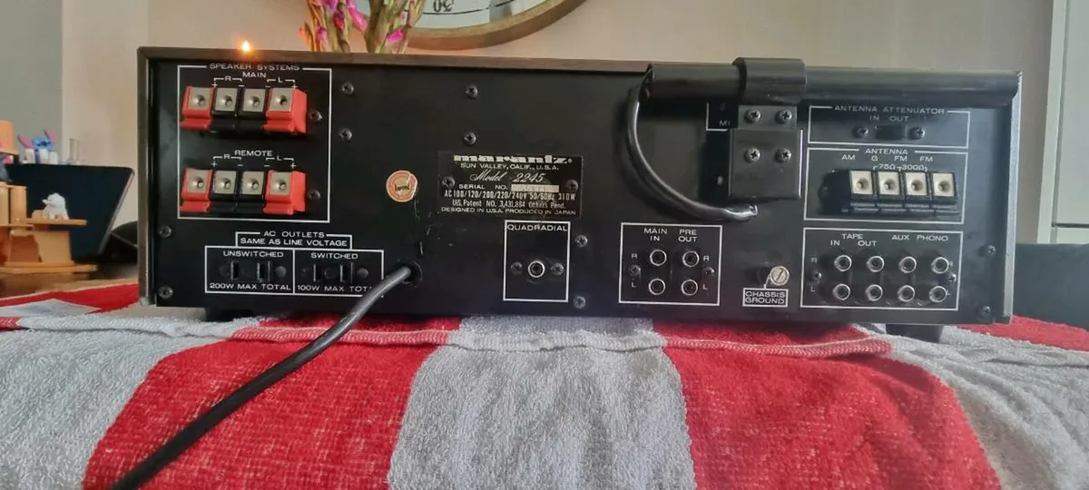 Marantz 2245 - Image 2