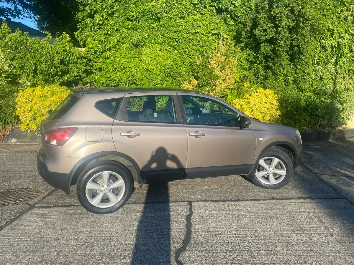 Nissan qashqai petrol NCT 9/26 - Image 2