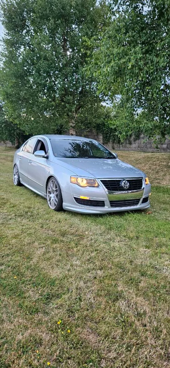 Volkswagen Passat Highline - Image 2