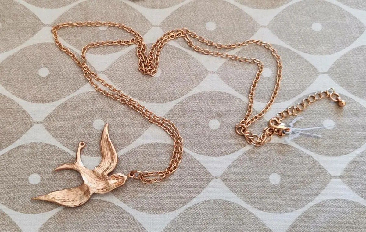 Retro style pendant - Image 1
