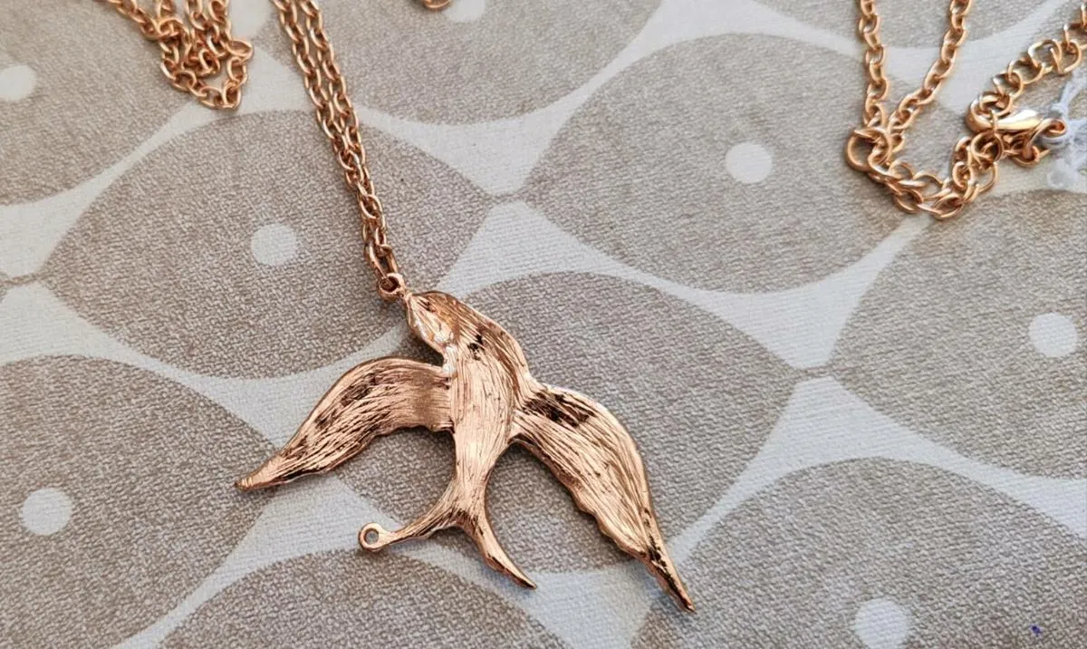 Retro style pendant - Image 3