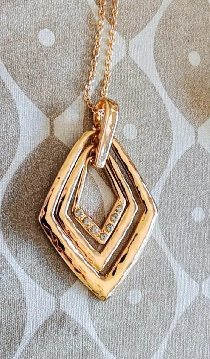 Pendant - Image 2