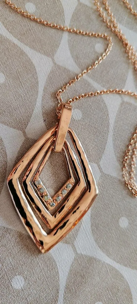 Pendant - Image 4