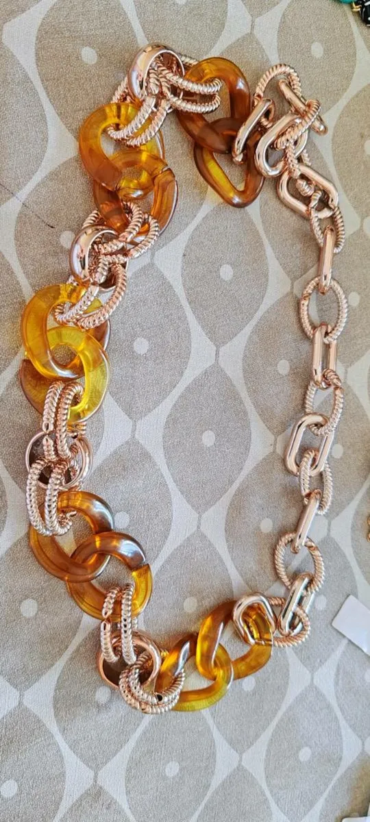 Retro style necklace - Image 1