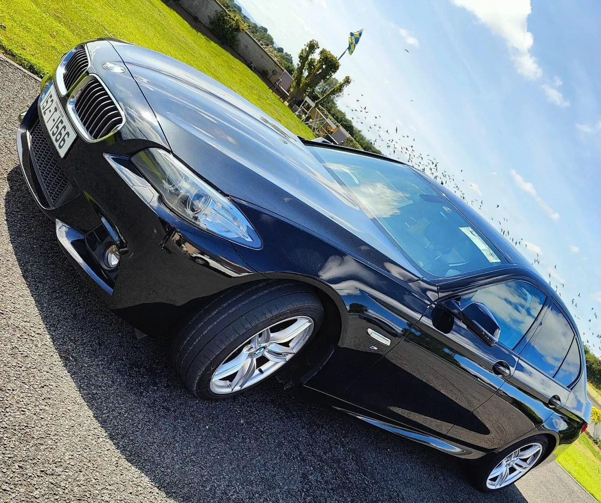 BMW 5-Series 2015 - Image 1