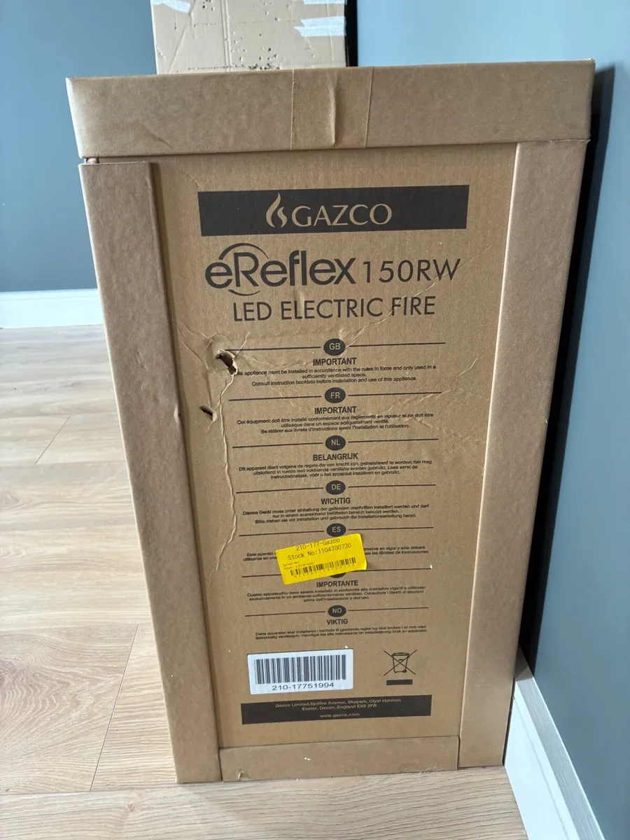 Electric fireplace - Image 1