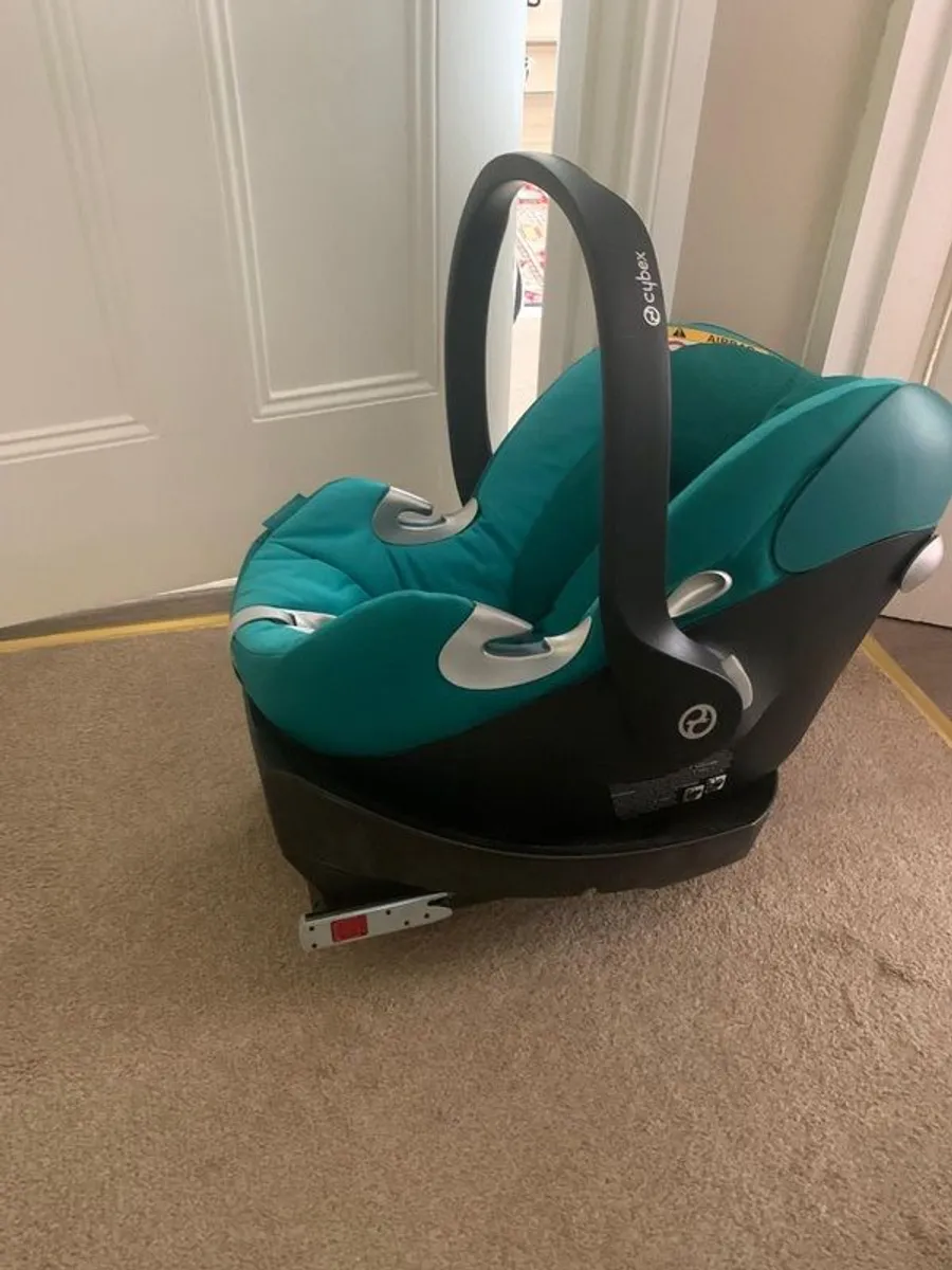 mamas and papas travel system - Image 4