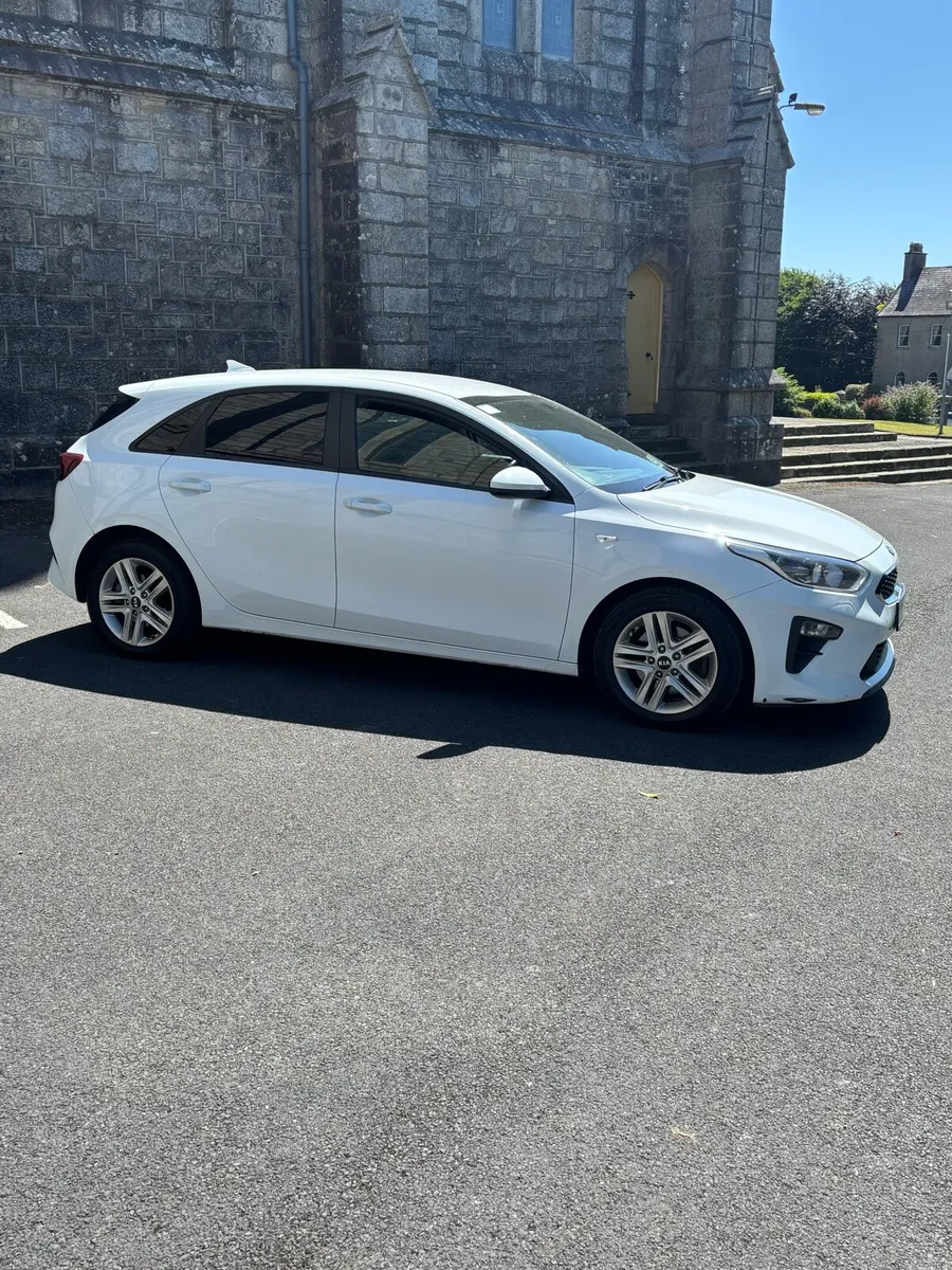 2021 Kia Ceed Van - Image 2