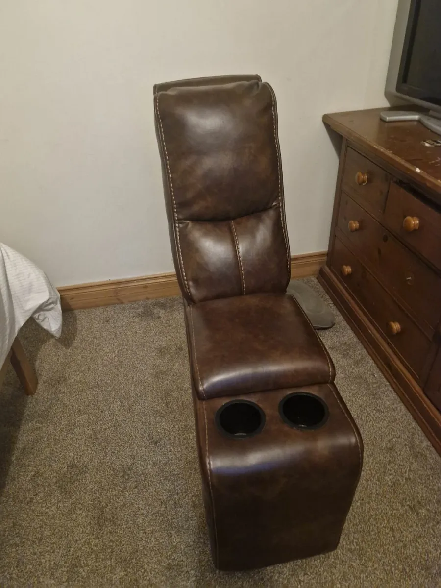 Brown leather corner couch - Image 3