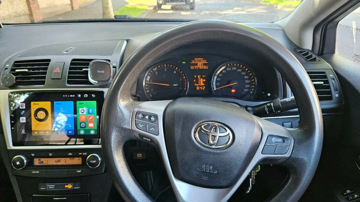 Toyota Avensis - Image 3