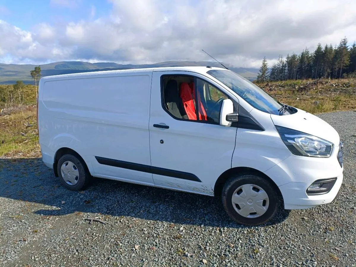 Ford Transit Custom Trend 130 hp SWB - Image 1