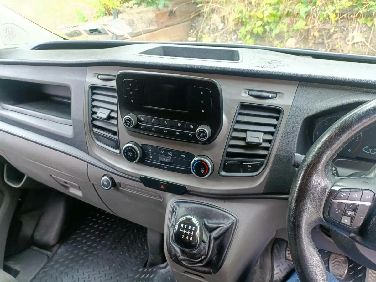 Ford Transit Custom Trend (No Vat) - Image 2