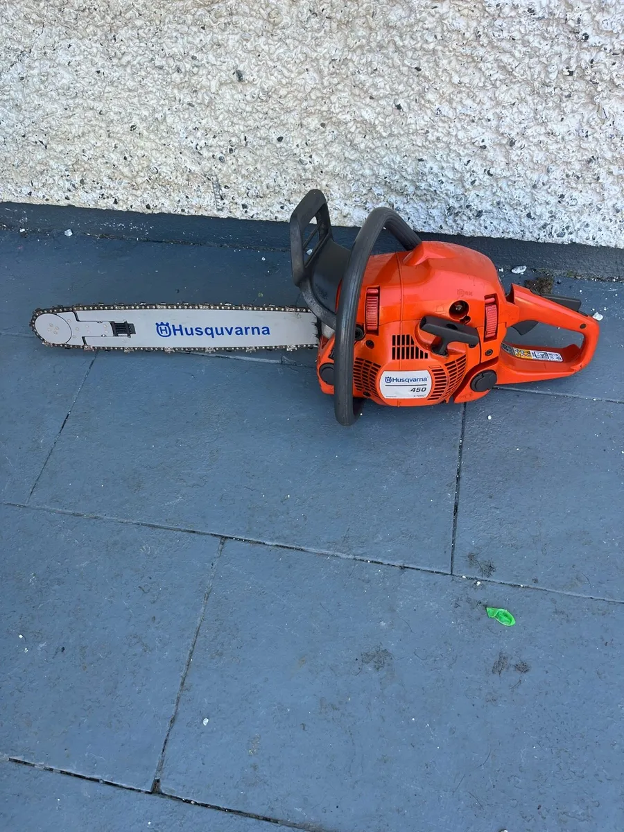 Chainsaw - Image 1