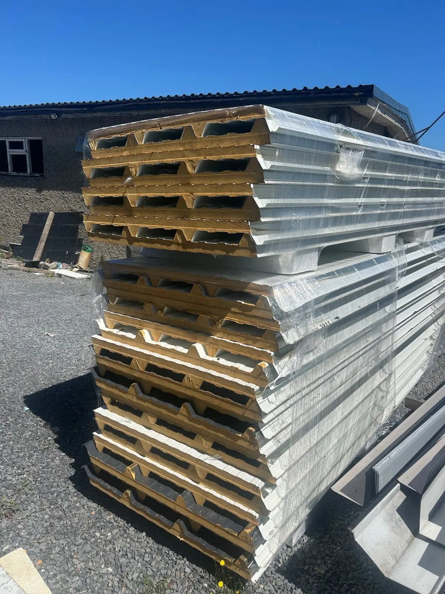 Insulated roof cladding - Image 4