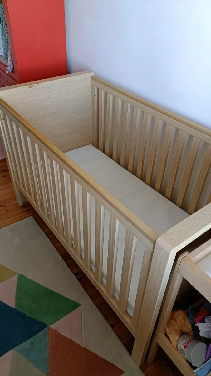 Cot - Image 2
