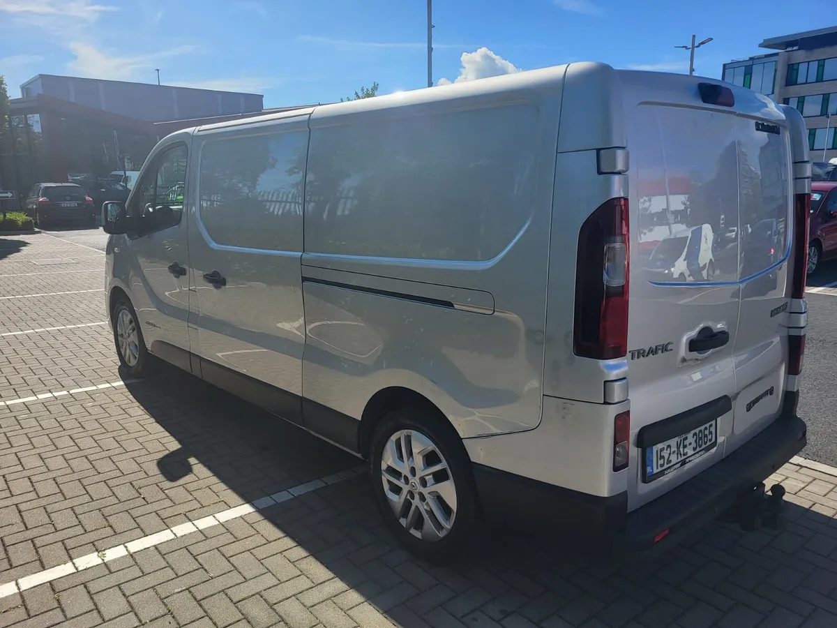 2015 Renult Trafic ONLY 71,243 Miles - Image 4