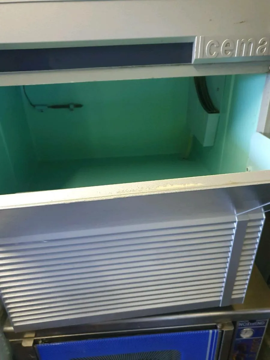 Ice Maker Machine ICEMATIC N70 - Image 3