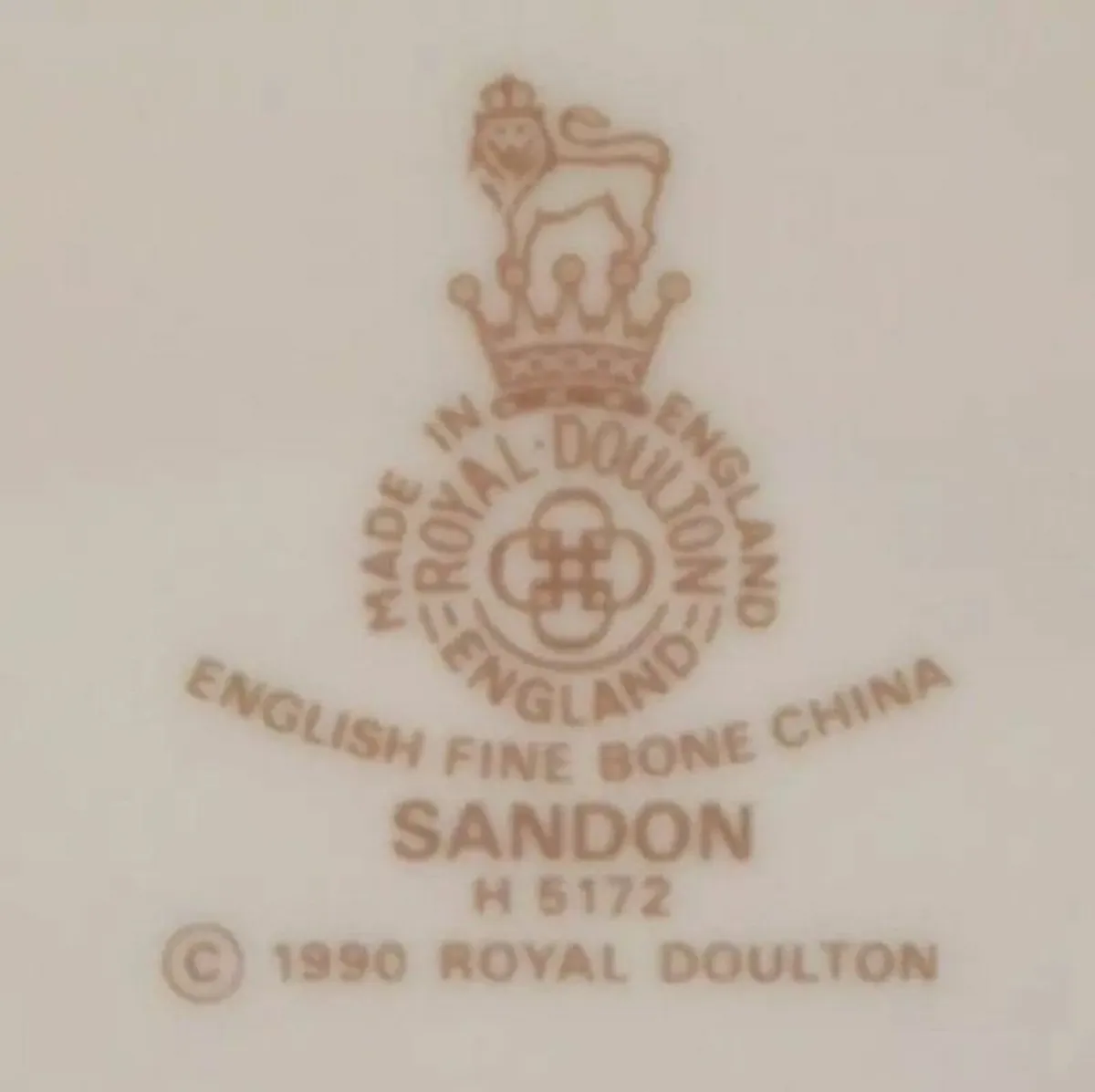 Vintage Royal Doulton Sandon Tea Pot - Image 4