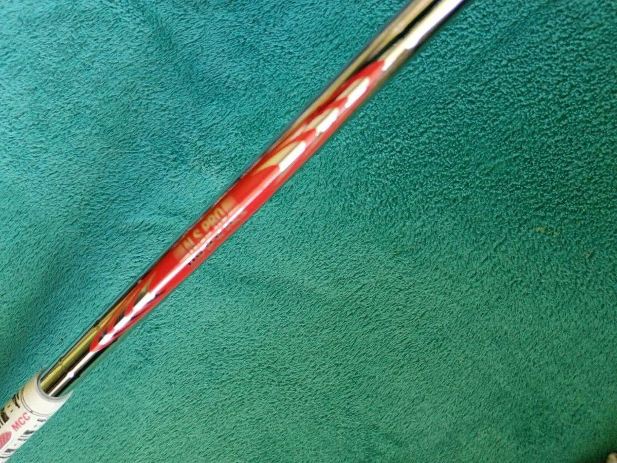 Mizuno JPX 923 Gap Wedge. New in plastic. - Image 4