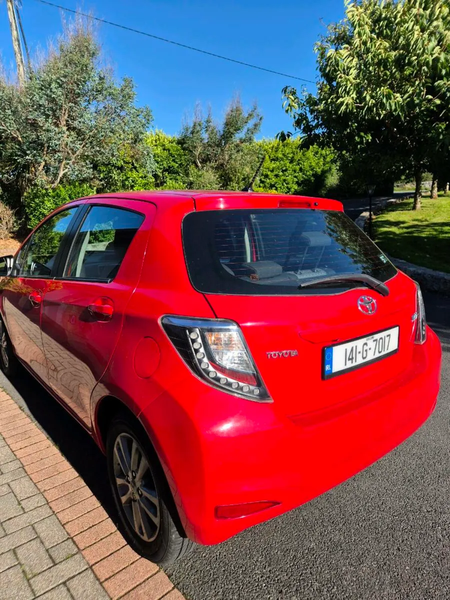 Toyota Yaris 1.3vvti manual - Image 4