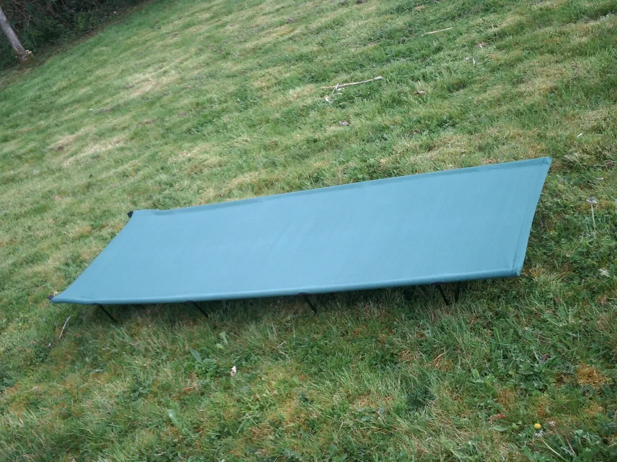 camp bed and inner awning - Image 4