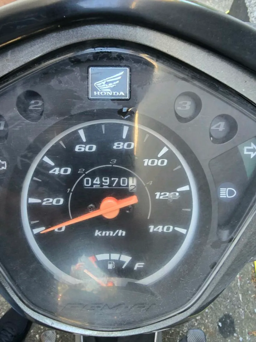 Honda Wave 110i - Image 3
