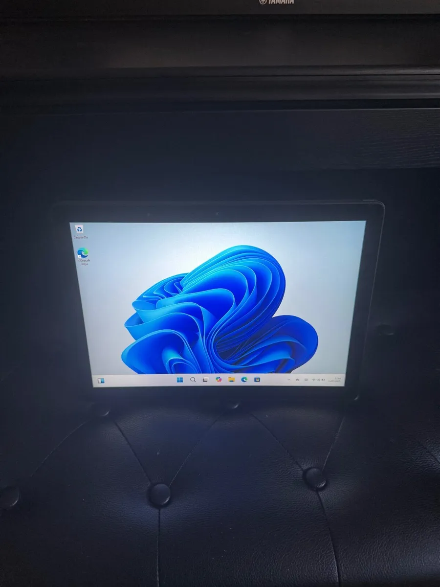 Dell Latitude 5290 2in1 Tablet i5/8GB/256SSD/FHD - Image 1