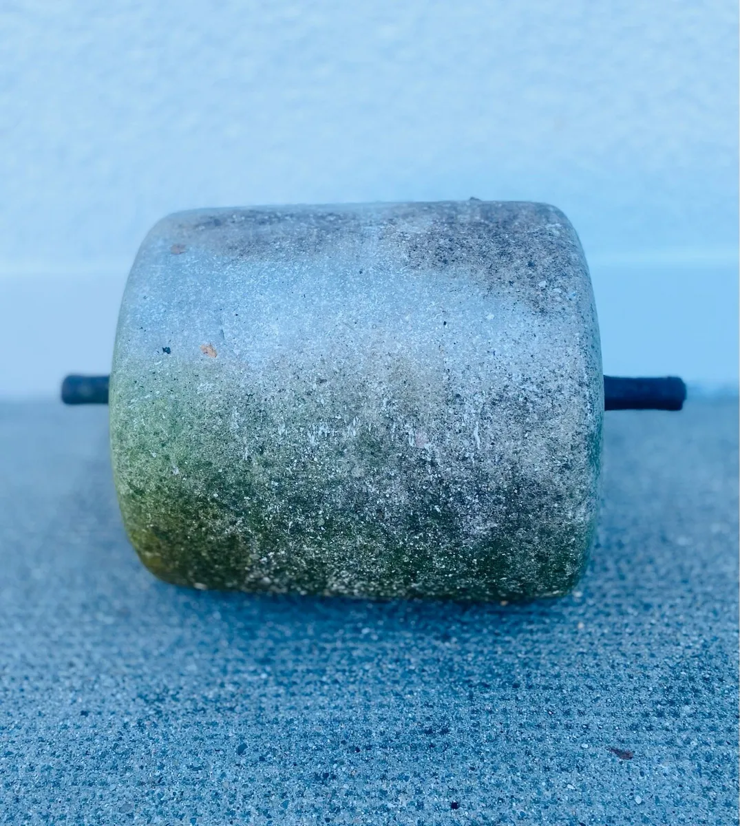 Vintage stone garden roller - Image 2