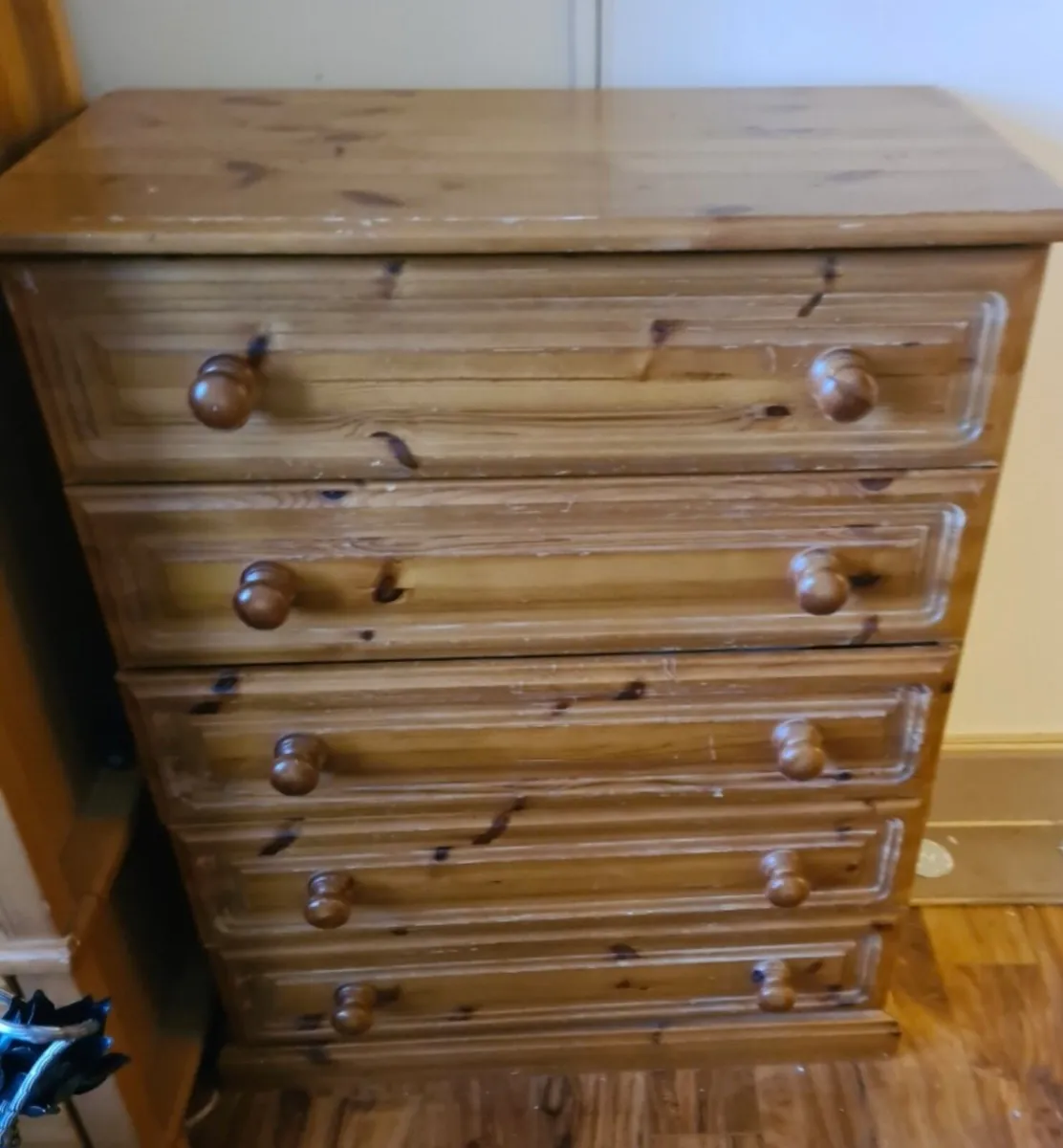 Bedroom furniture set - Image 1