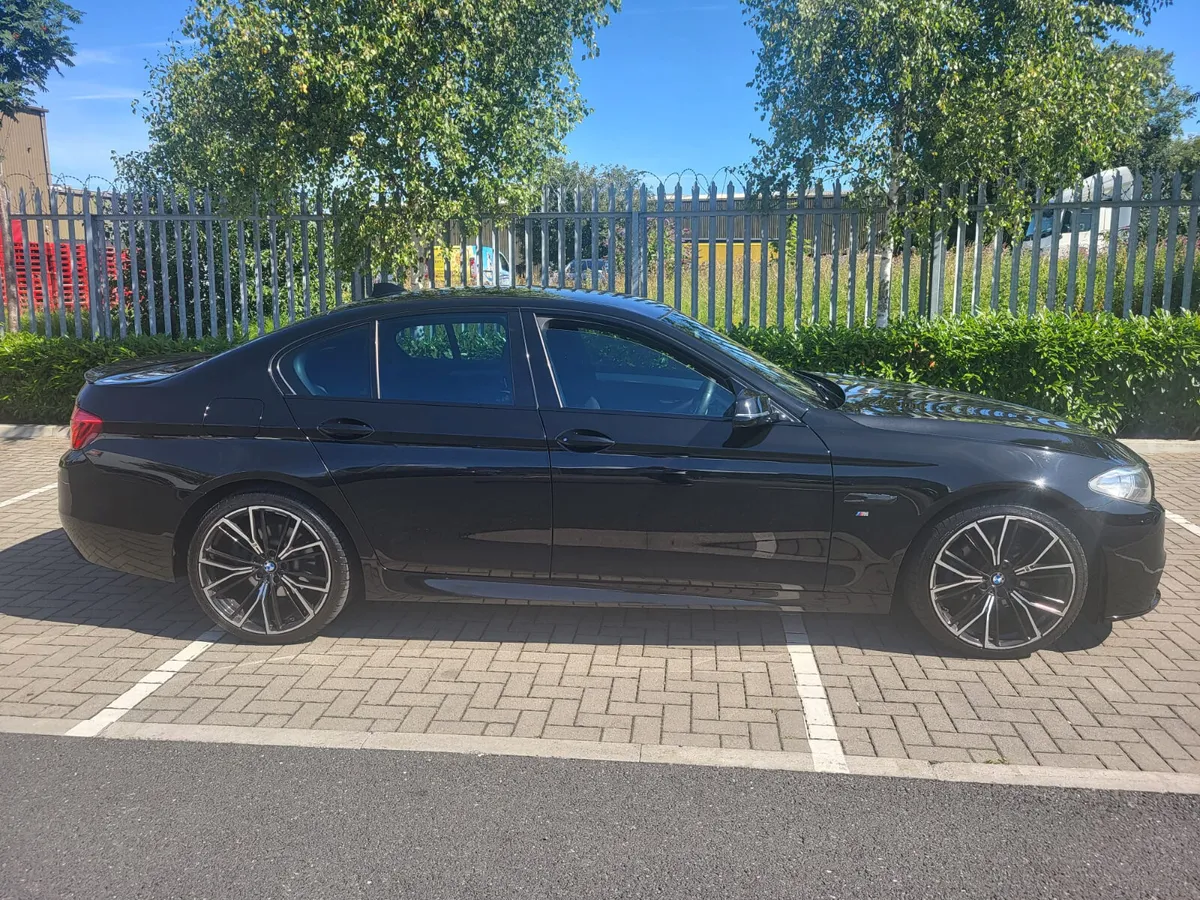 BMW 5-Series 2014 MSPORT AUTO - Image 3