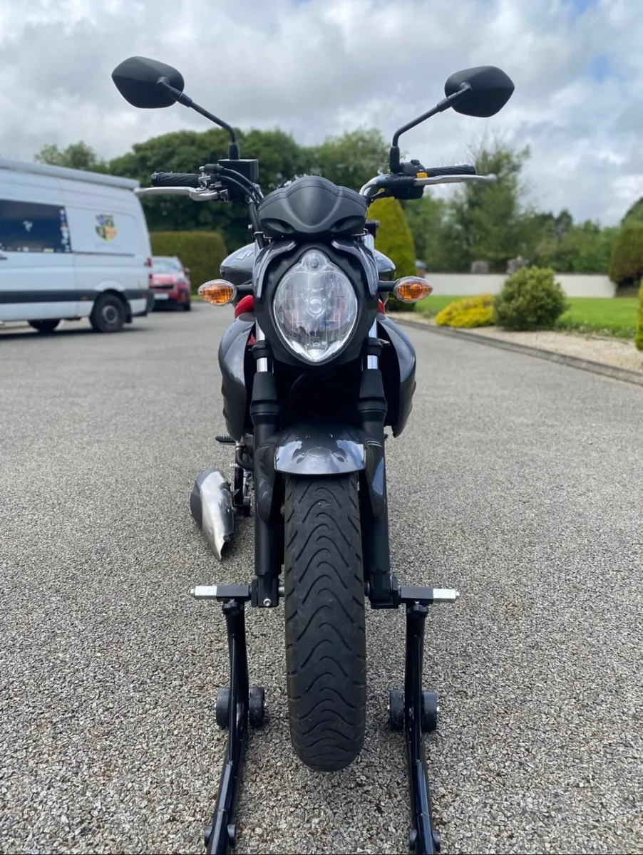 Suzuki SV 650 Gladius 2013 - Image 4