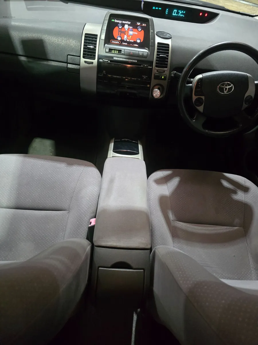 Toyota Prius 2008 - Image 4