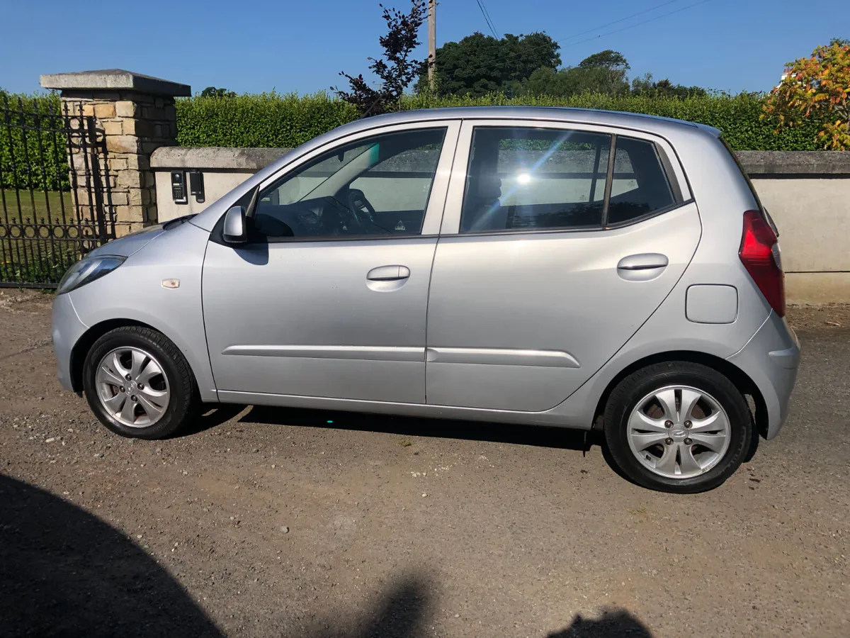 Hyundai i10 2011 - Image 4