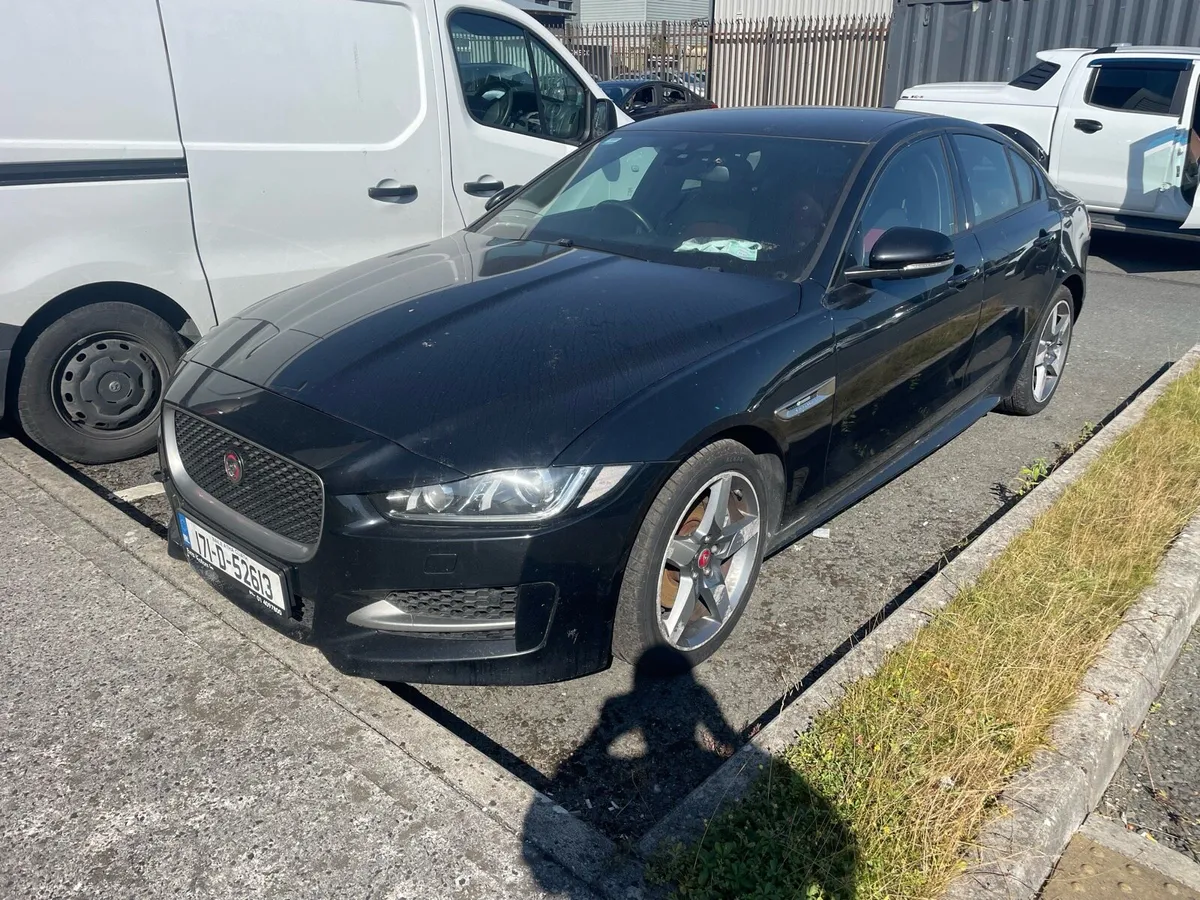 JAGUAR XE 2.0 - BREAKING - PARTS - Image 1