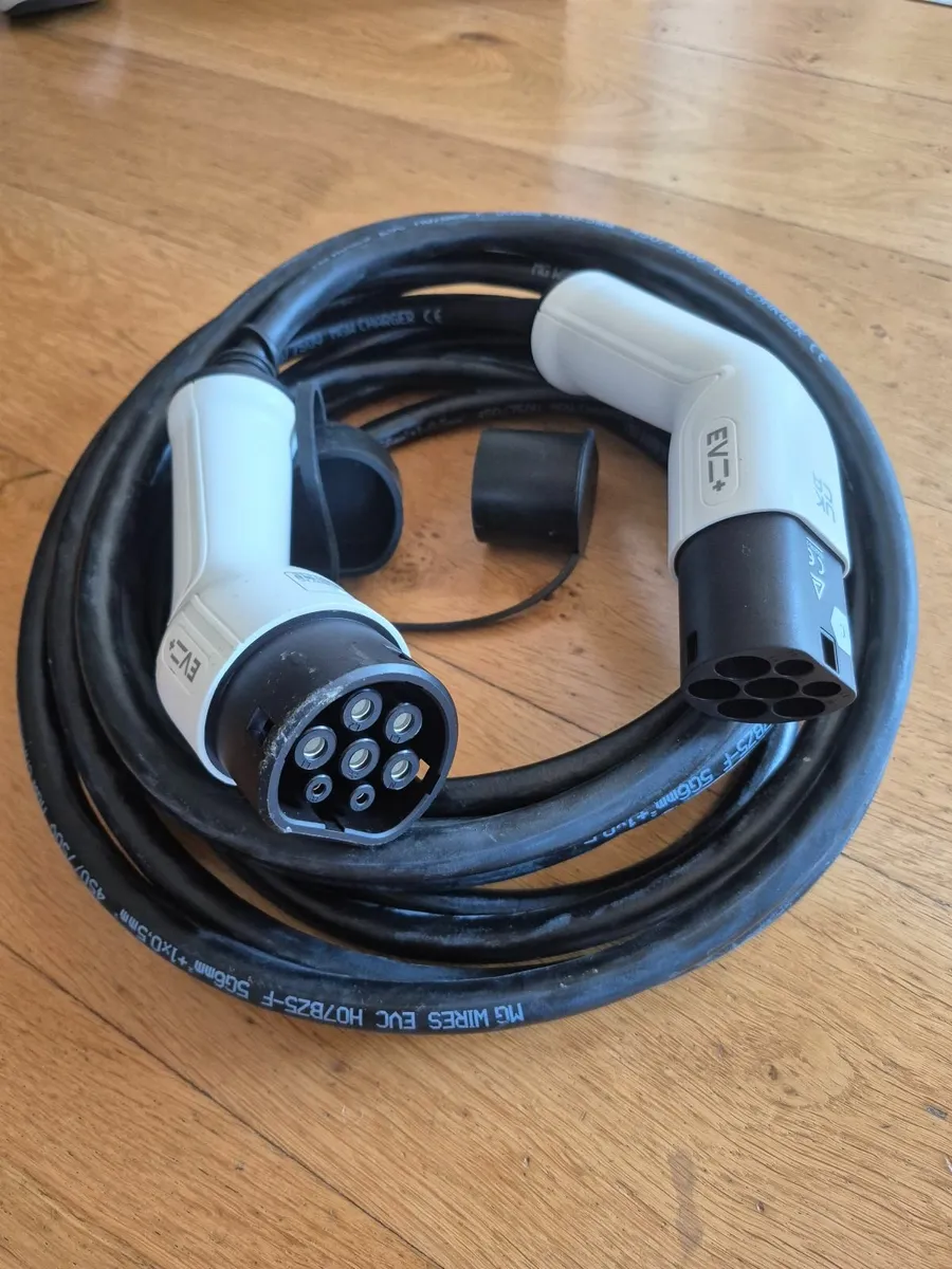 Ev charger - Image 1