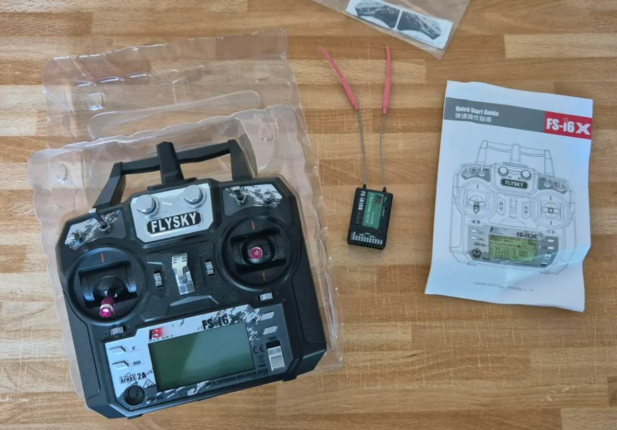 Flysky FS-i6X 10ch RC radio gear - Image 1