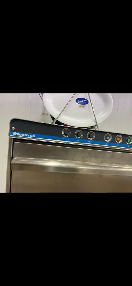 Commercial Dishwasher - Image 3